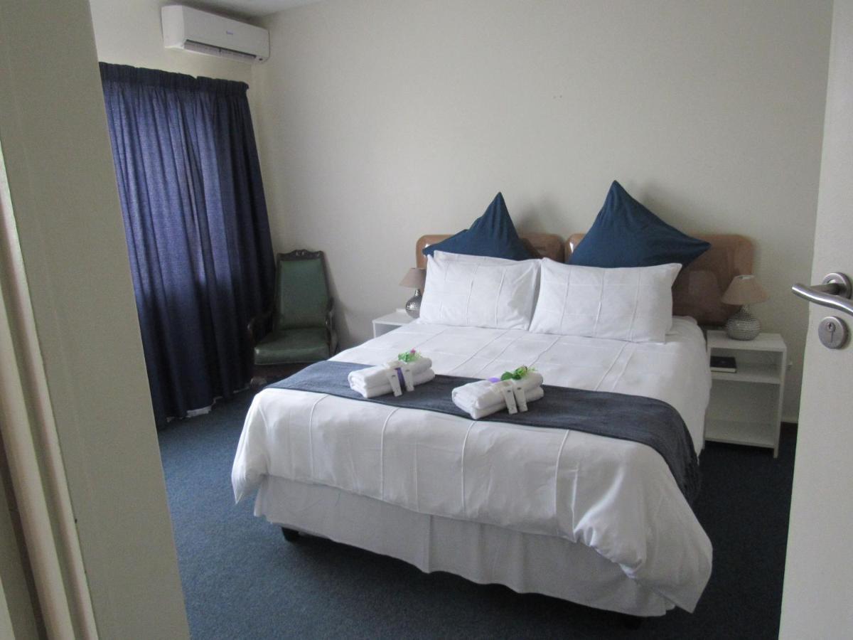 Concord Christian Guesthouse เดอร์บัน ภายนอก รูปภาพ